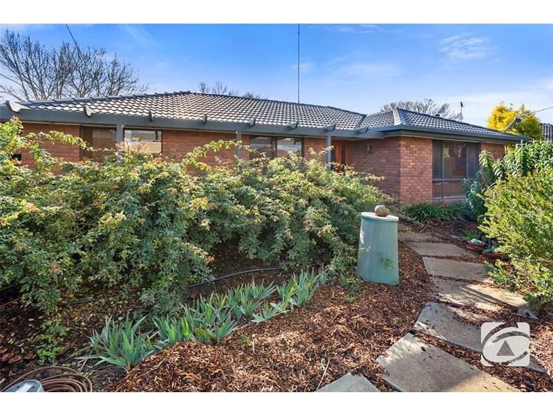 17 Sheeran Crescent, Lara VIC 3212