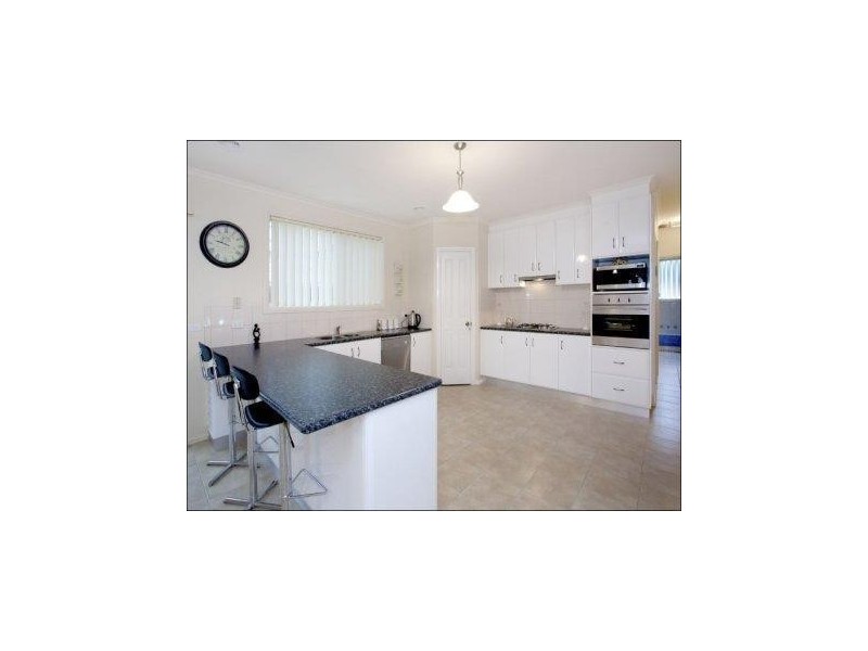 4 Hailar Lane, Lara VIC 3212