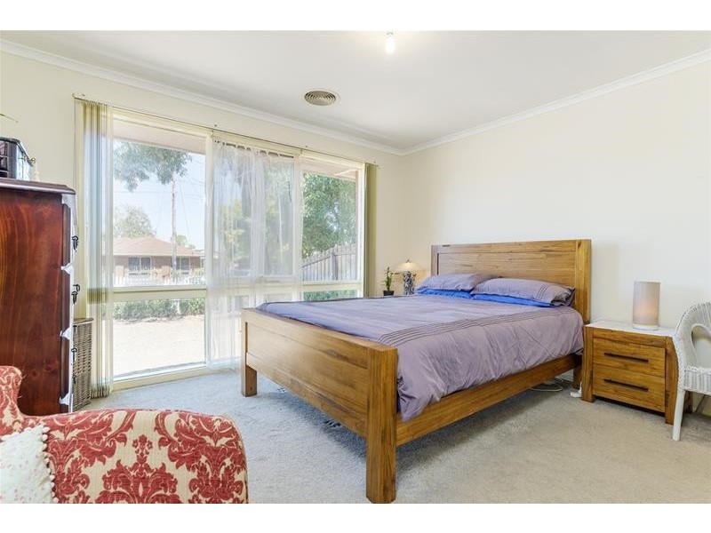 11 Dixon Court, Lara VIC 3212