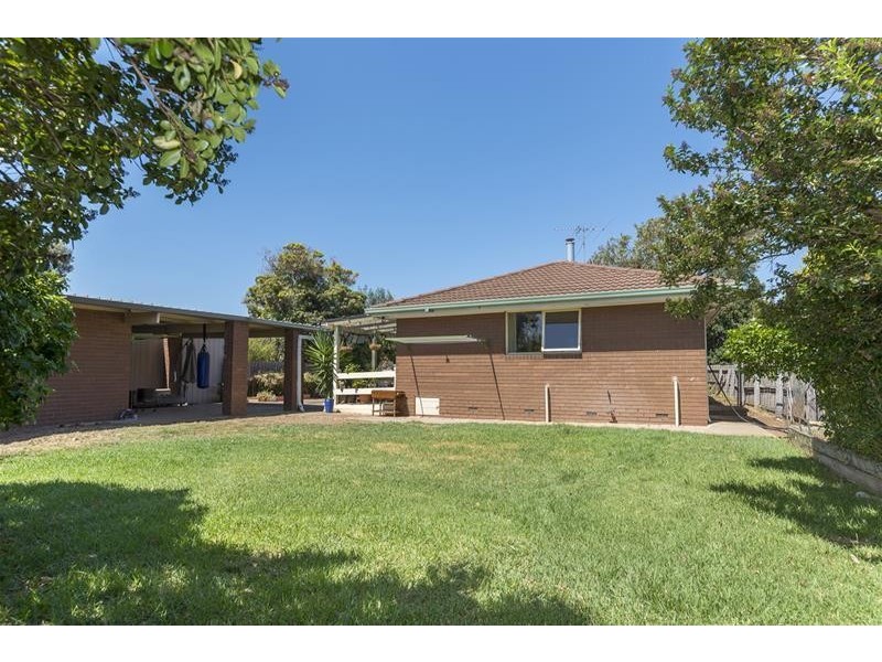 11 Dixon Court, Lara VIC 3212