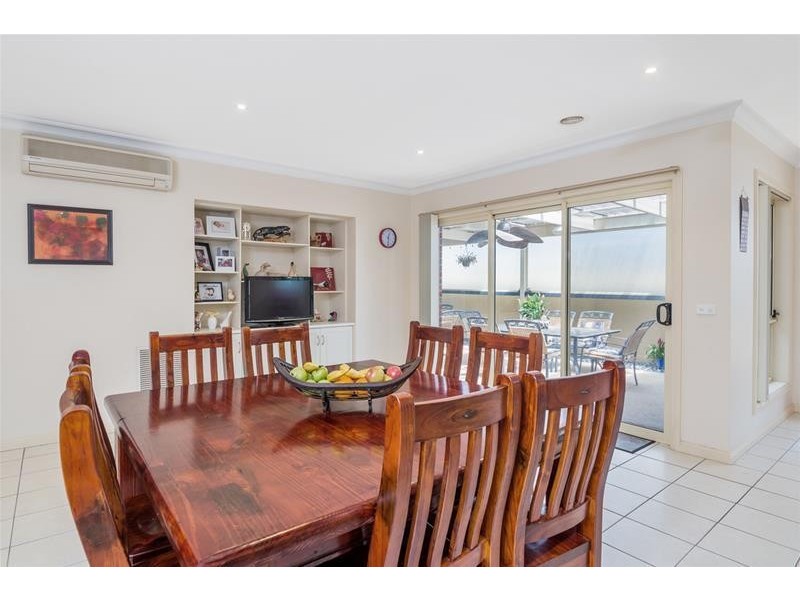 27-29 Greenleaf Drive, Lara VIC 3212