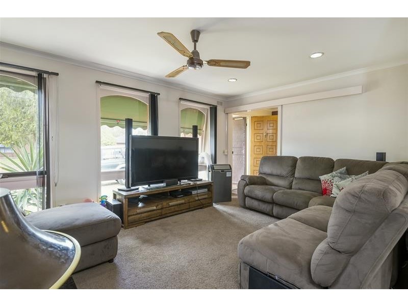 4 Anna Court, Lara VIC 3212