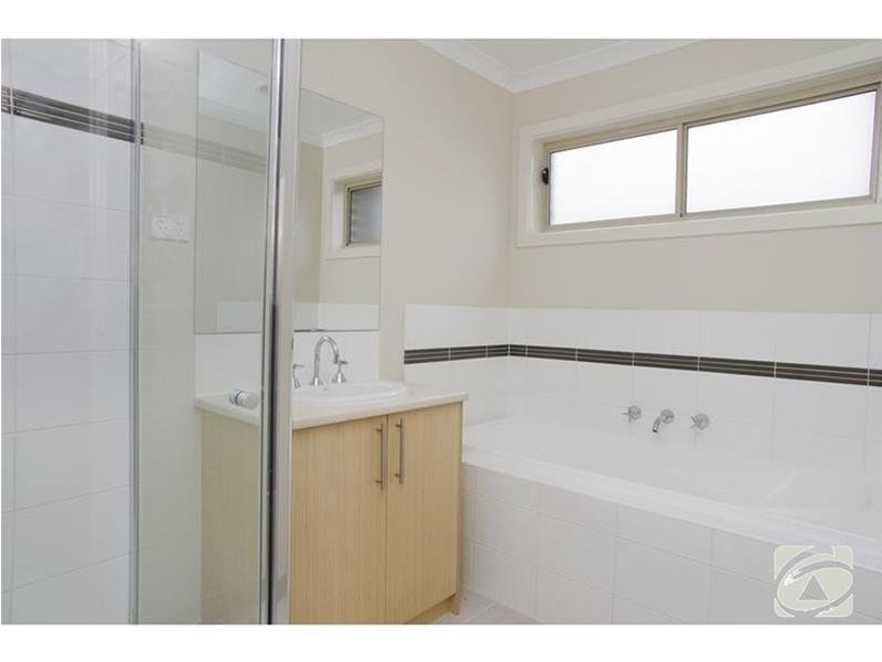 44 Benetti Drive, Lara VIC 3212