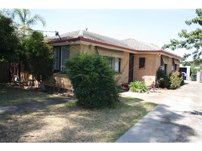 33 Altair Avenue, Lara VIC 3212