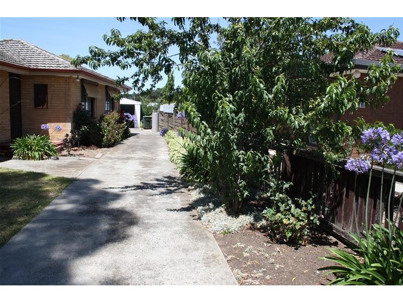 33 Altair Avenue, Lara VIC 3212