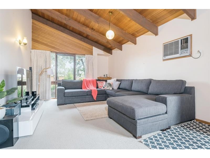 26 Smeaton Close, Lara VIC 3212