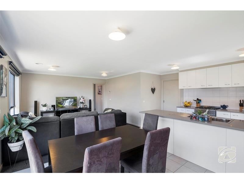 7 Camellia Crescent, Norlane VIC 3214