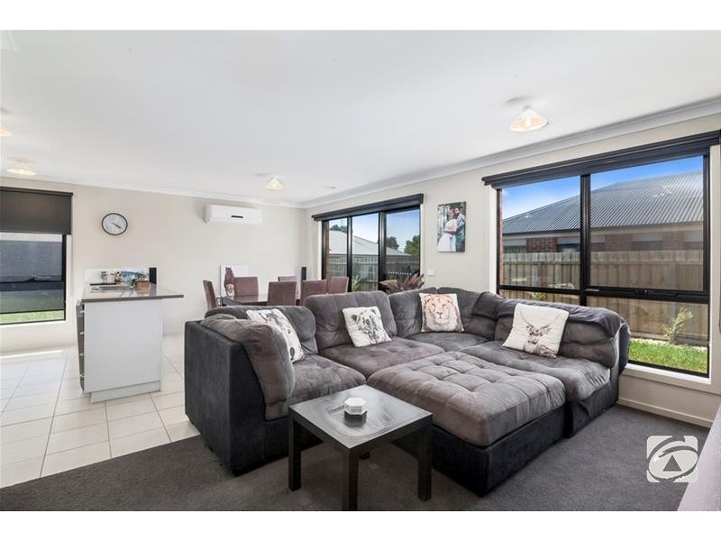 7 Camellia Crescent, Norlane VIC 3214