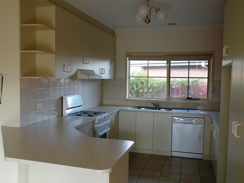 1/10 St Anthony Court, Lara VIC 3212