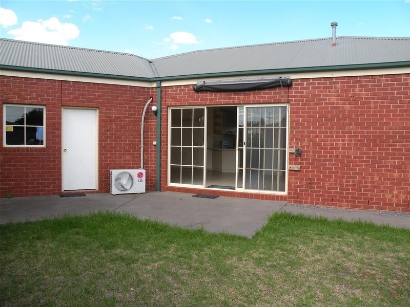 1/10 St Anthony Court, Lara VIC 3212