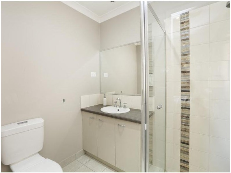 10 Grey Teal Place, Lara VIC 3212