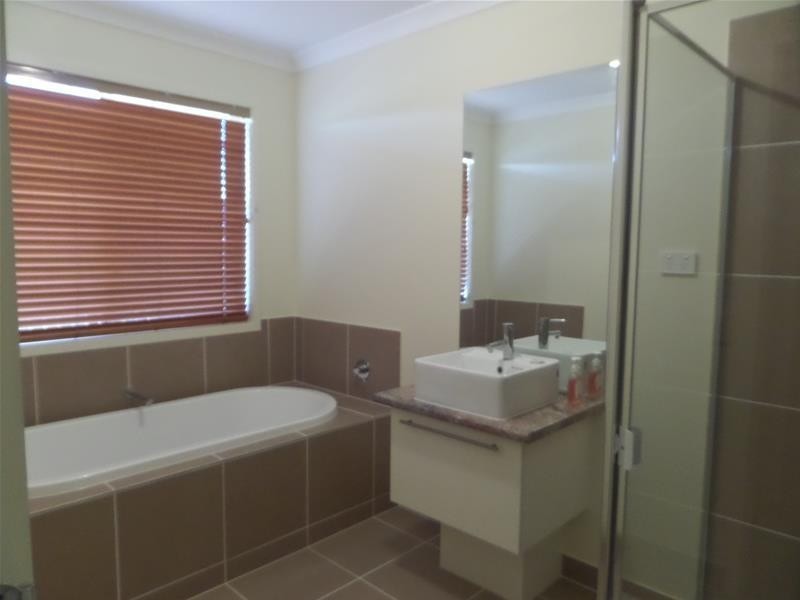 106 Canterbury Road, Lara VIC 3212