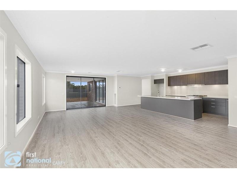 44 Quail Drive, Lara VIC 3212