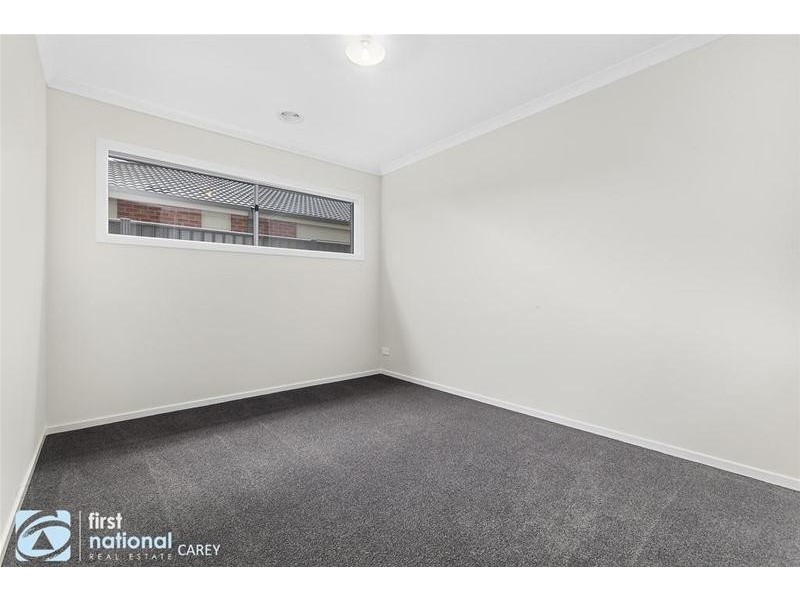 44 Quail Drive, Lara VIC 3212