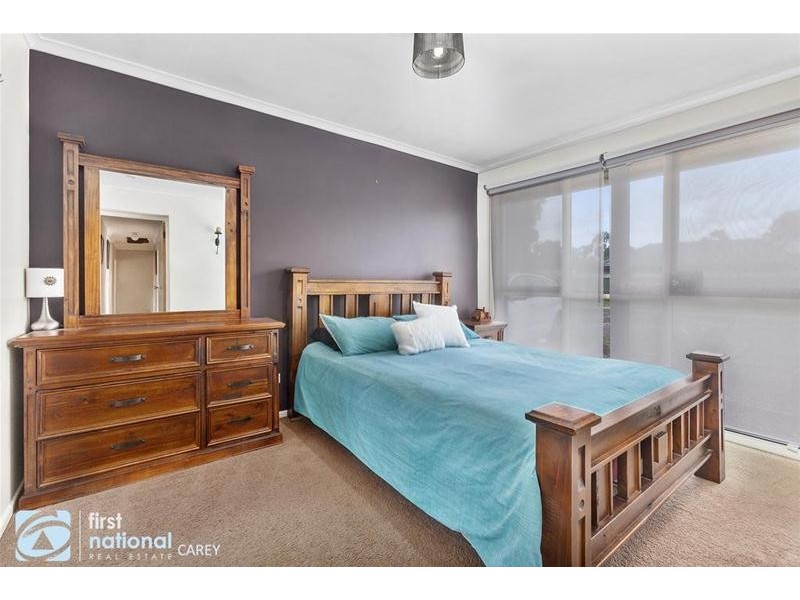 34 Brunel Close, Lara VIC 3212