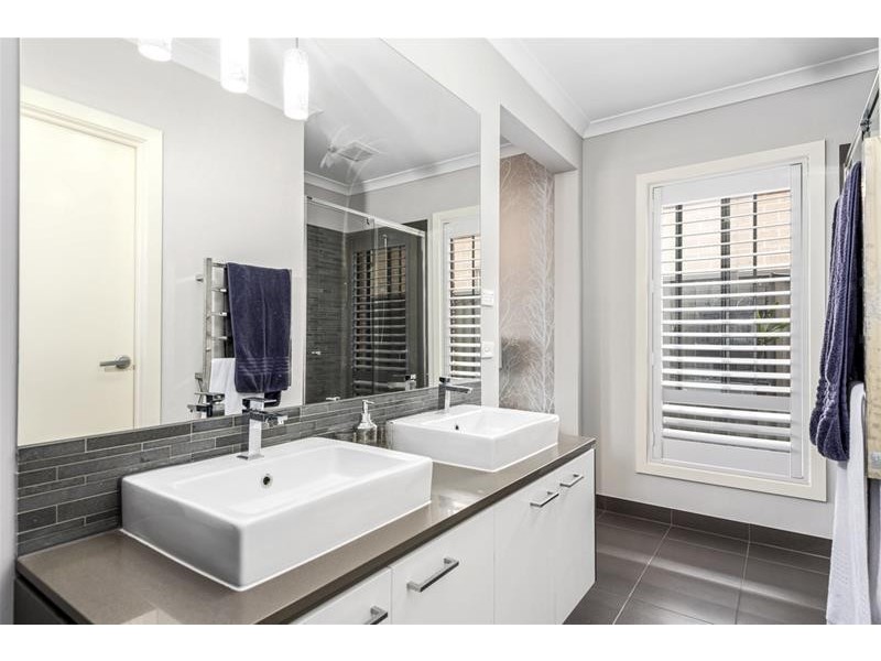 35 Kingfisher Court, Lara VIC 3212