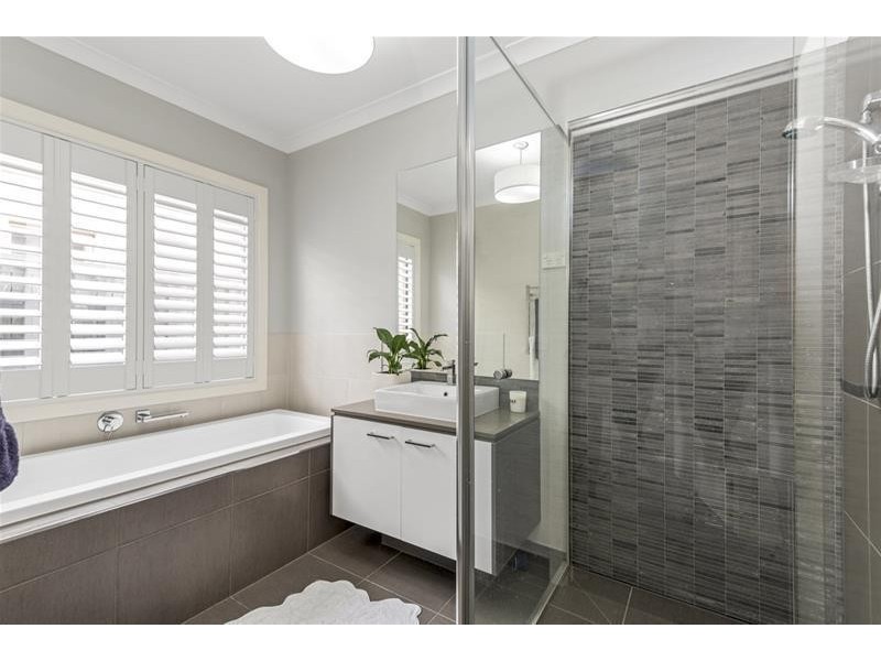 35 Kingfisher Court, Lara VIC 3212