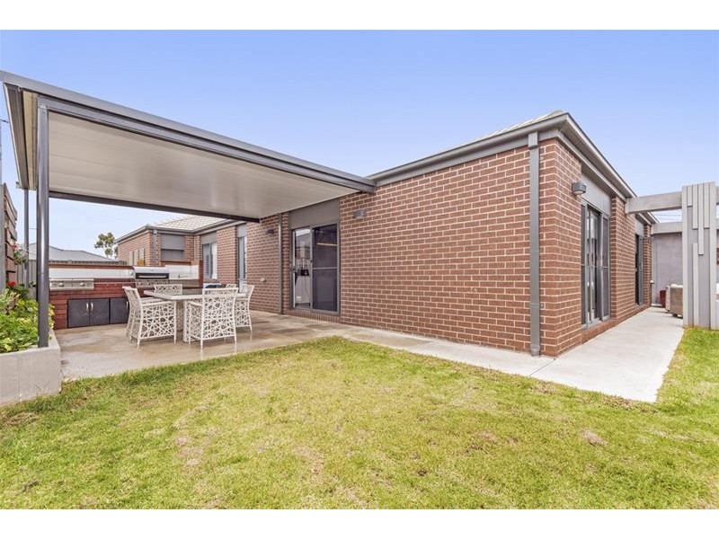 35 Kingfisher Court, Lara VIC 3212