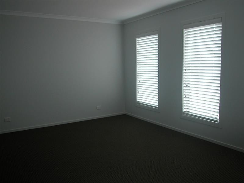 12-14 Grey Teal Place, Lara VIC 3212