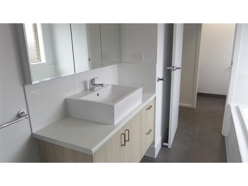 14B Barcelona Street, Norlane VIC 3214