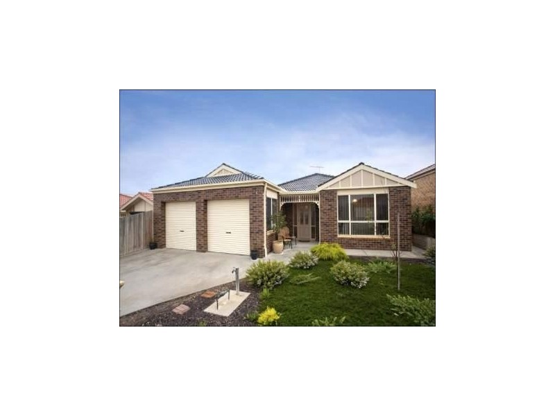 4 Hailar Lane, Lara VIC 3212