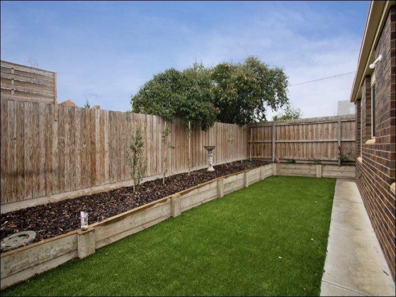 4 Hailar Lane, Lara VIC 3212