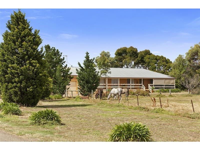 75  Canterbury Road, West, Lara VIC 3212