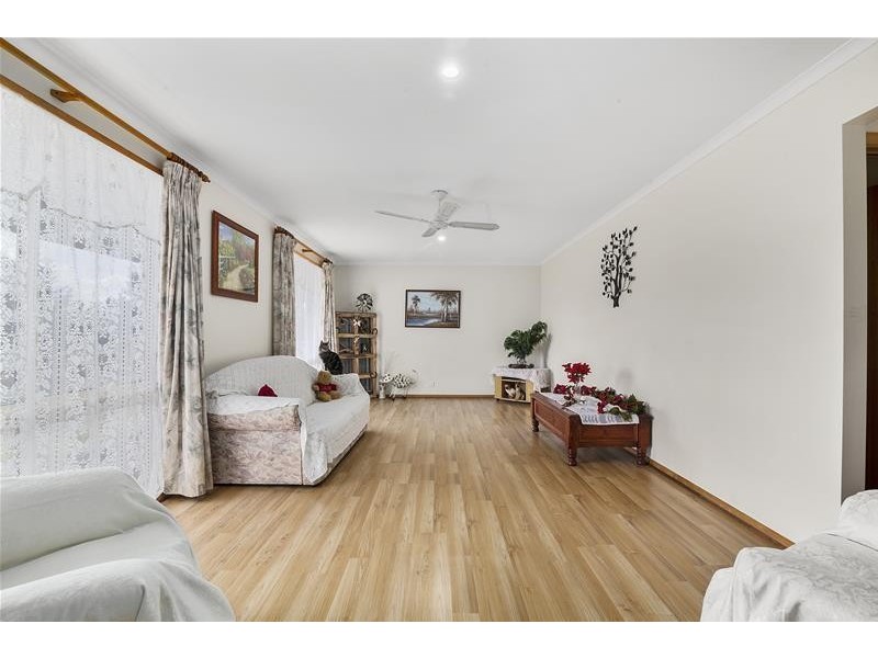 75  Canterbury Road, West, Lara VIC 3212