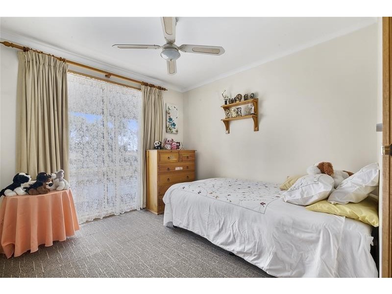 75  Canterbury Road, West, Lara VIC 3212