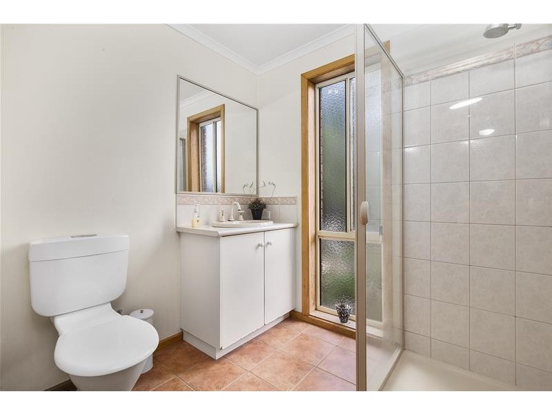 75  Canterbury Road, West, Lara VIC 3212