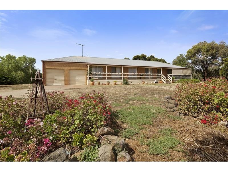 75  Canterbury Road, West, Lara VIC 3212