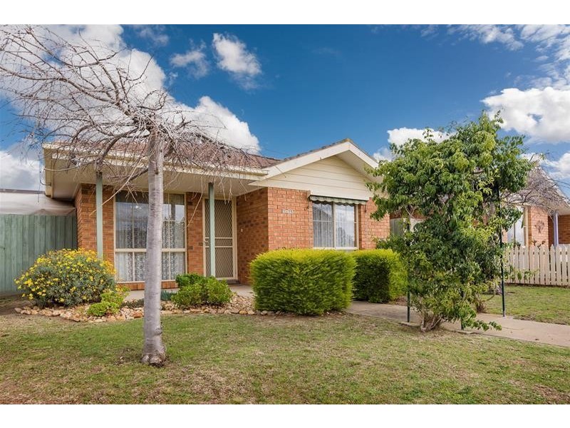 1/15 Bernard Court, Lara VIC 3212