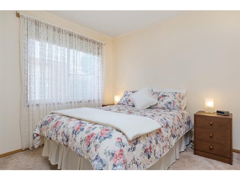 1/15 Bernard Court, Lara VIC 3212