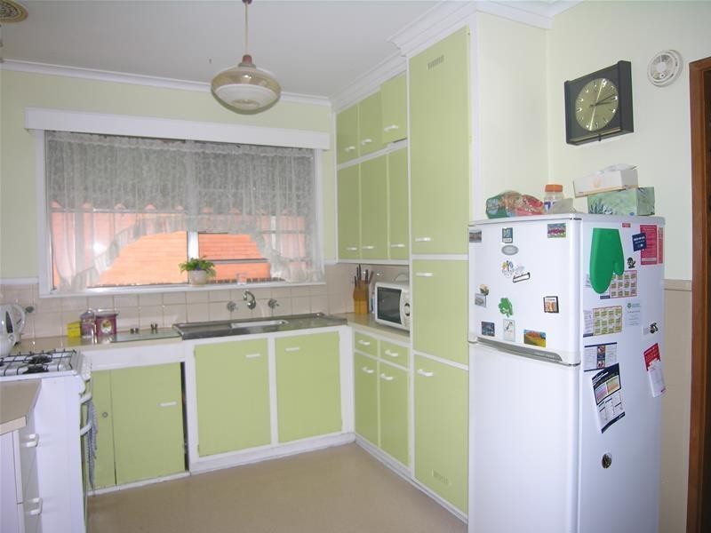 10 Goldsworthy Road, Corio VIC 3214