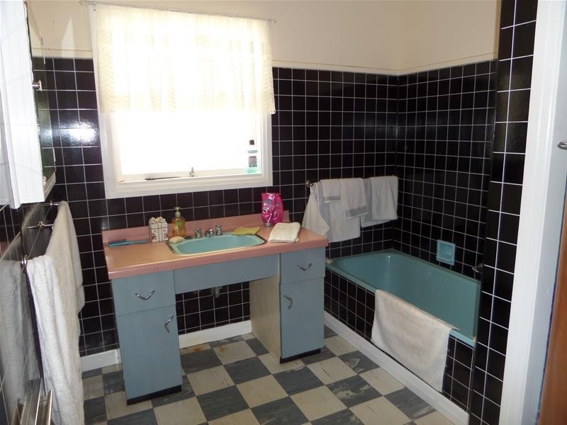 1010 Anakie Road, Lovely Banks VIC 3221