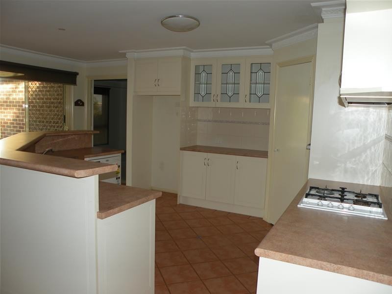 11 Hoffman Court, Lara VIC 3212