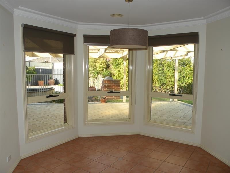 11 Hoffman Court, Lara VIC 3212