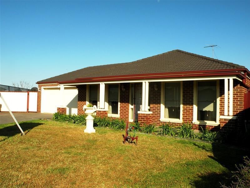 11 Hoffman Court, Lara VIC 3212