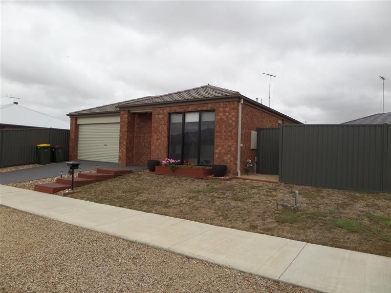 30 Cape Baron Drive, Lara VIC 3212