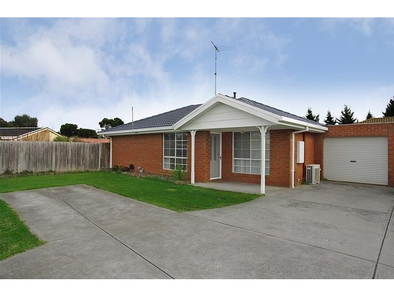 2/56 Cameron Crescent, Lara VIC 3212