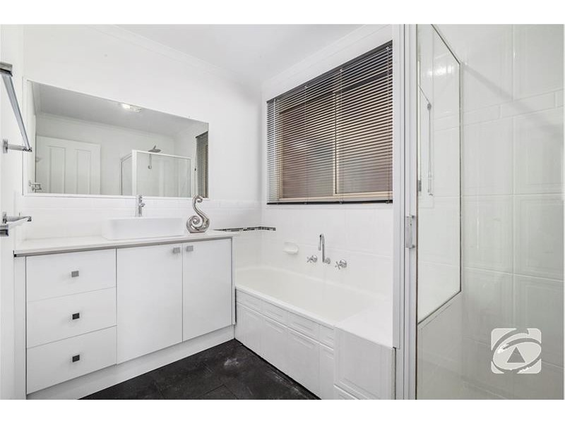 40 Darcy Street, Lara VIC 3212