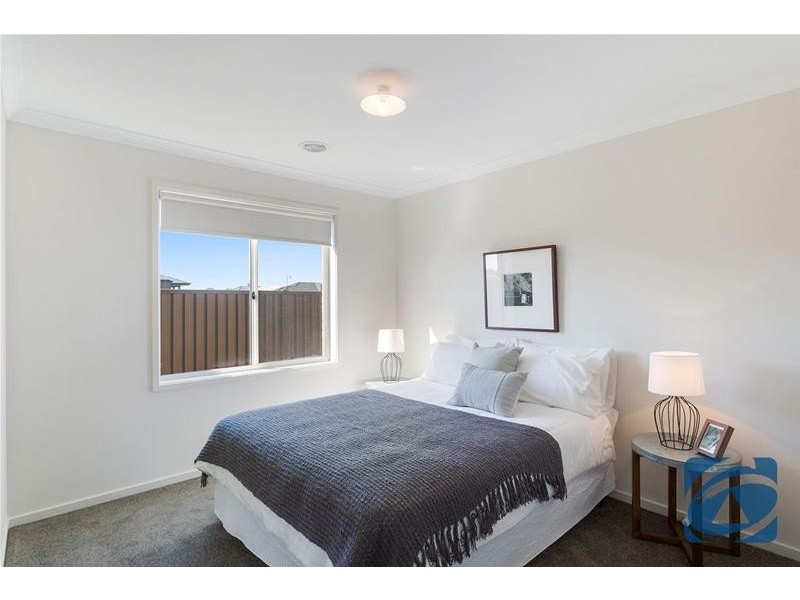 23  Sunflower Way, Lara VIC 3212