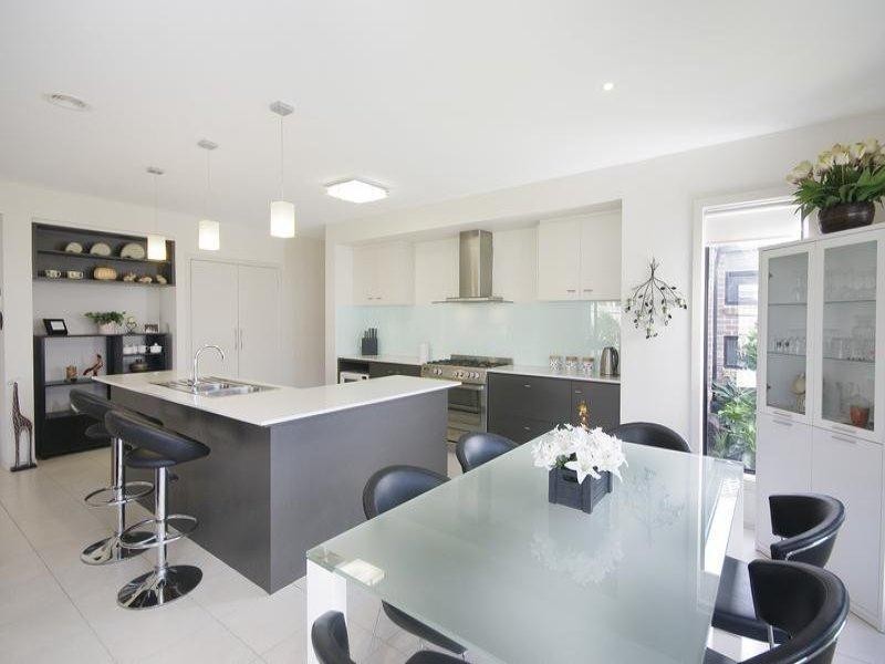 14 Hailar Lane, Lara VIC 3212