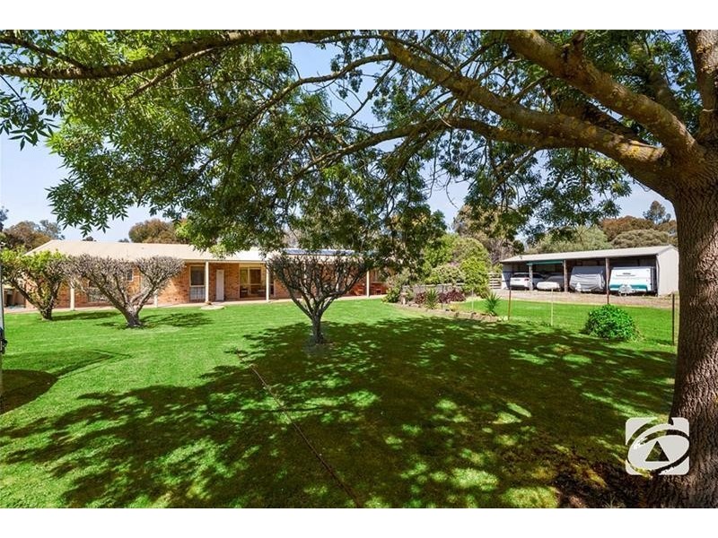 1 Cheddar Court, Lara VIC 3212