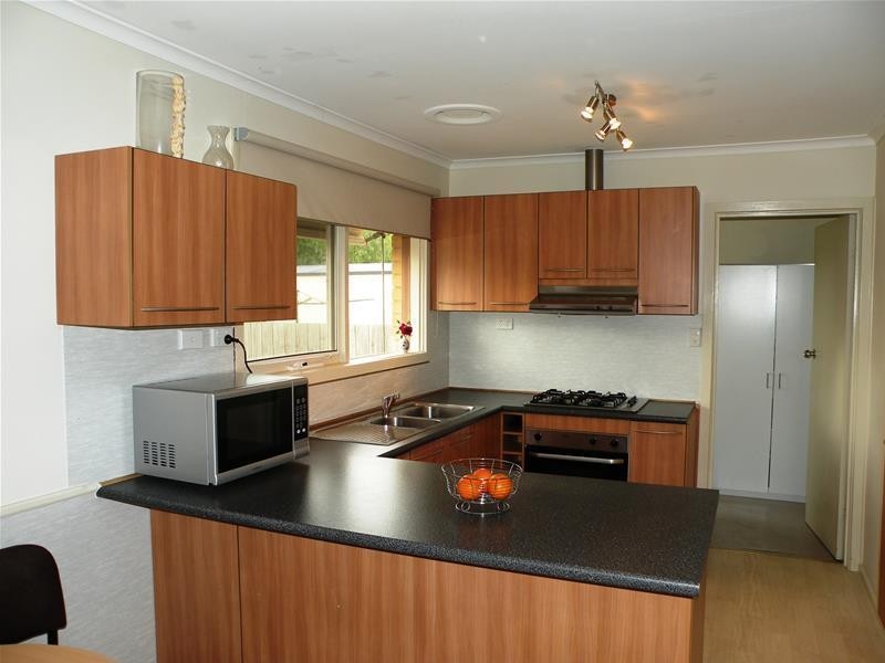 11 Corvi Court, Lara VIC 3212