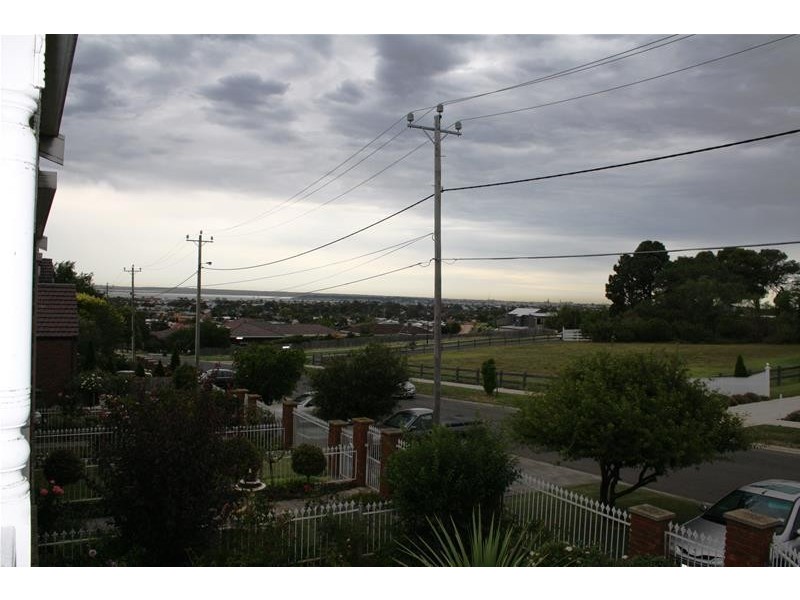 41 Glengate Street, Hamlyn Heights VIC 3215