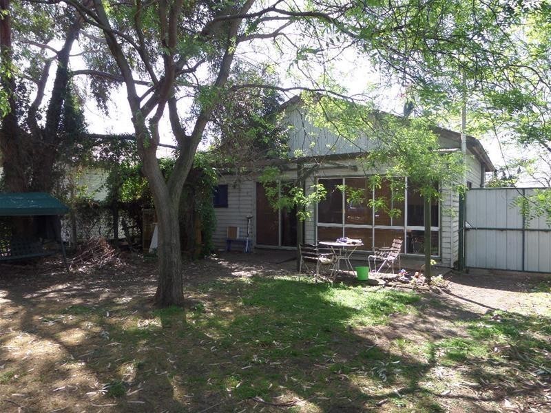 15 Phosphate Road, North Shore VIC 3214