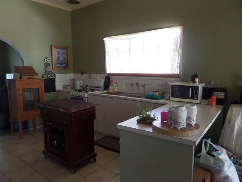 15 Phosphate Road, North Shore VIC 3214