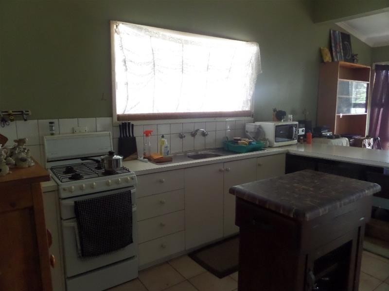 15 Phosphate Road, North Shore VIC 3214