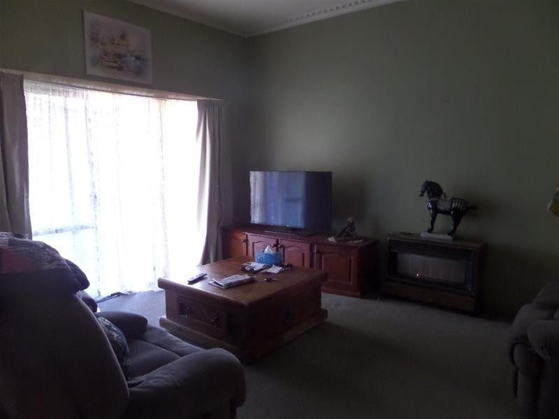 15 Phosphate Road, North Shore VIC 3214